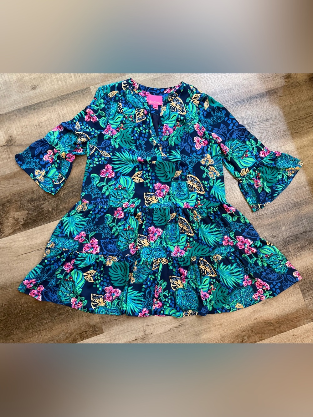 Lilly Pulitzer Gabriel Size 12
Tunic Dress Low Tide Navy Life Of The Party - Picture 16 of 16